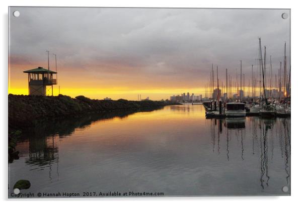 Sunset at St.Kilda, Melbourne Acrylic by Hannah Hopton
