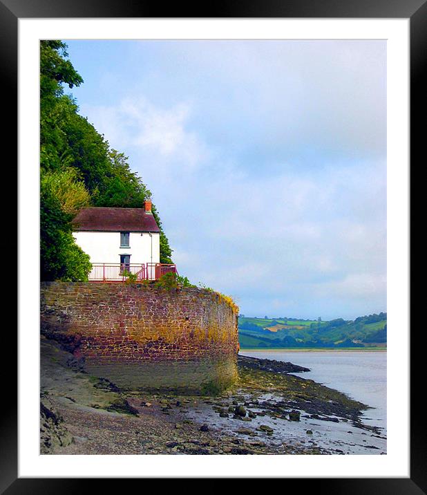 The Boathouse, Dylan Thomas, Laugharne. Framed Mounted Print by paulette hurley