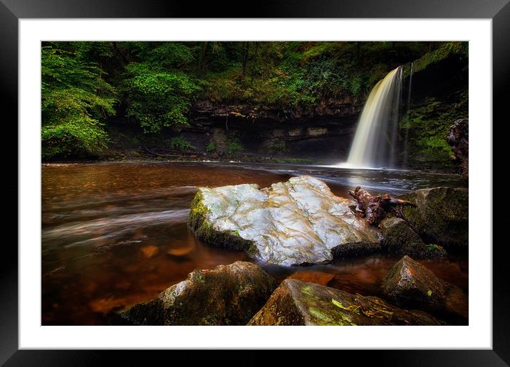 The rock at Sgwd Gwladus waterfall Framed Mounted Print by Leighton Collins