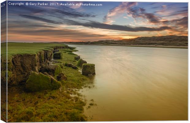 The river Ogmore, south Wales, at sunset.  Canvas Print by Gary Parker