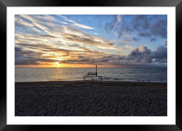 Sunset from Heacham South beach  Framed Mounted Print by Gary Pearson