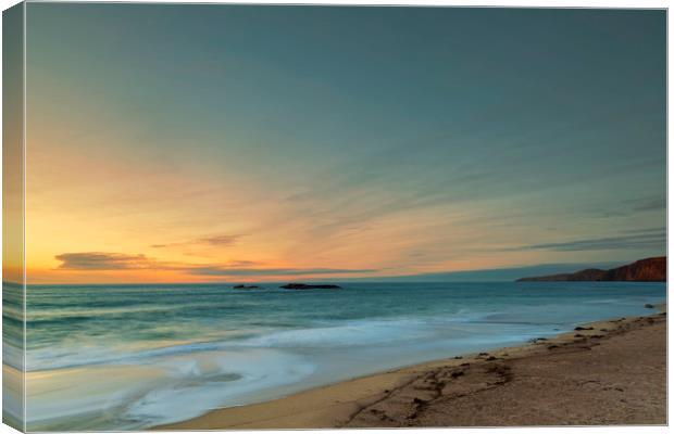 Sandwood Bay at Sunset Canvas Print by Derek Beattie