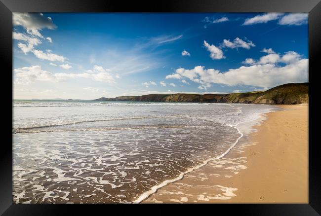 The Beach at Newgale in October. Framed Print by Colin Allen