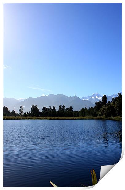 Tranquil lake, mirror lake, NZ Print by craig sivyer