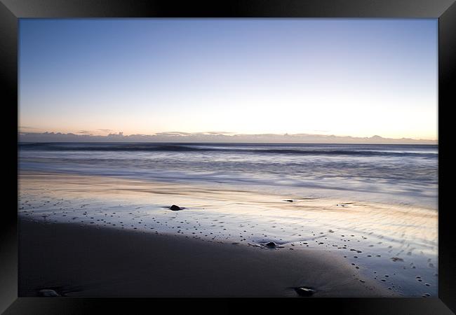 Ballynaclash beach at dawn Framed Print by Ian Middleton