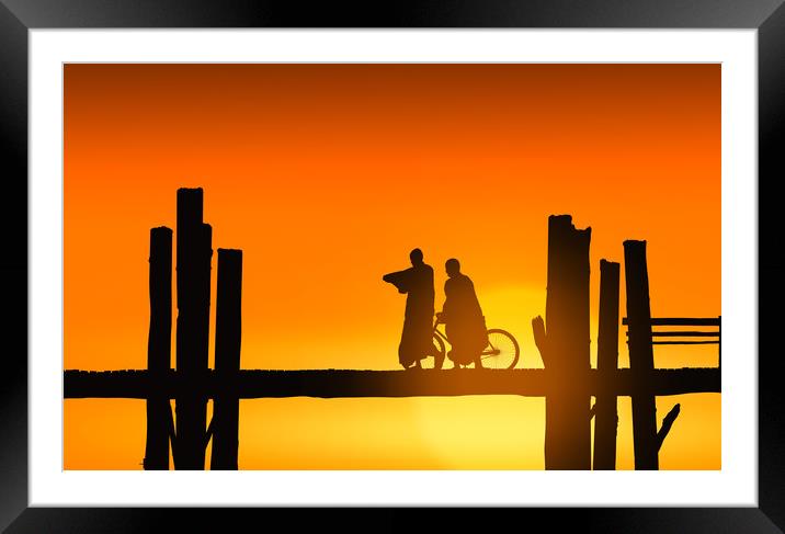 U Bein bridge and people at sunset Framed Mounted Print by Guido Parmiggiani