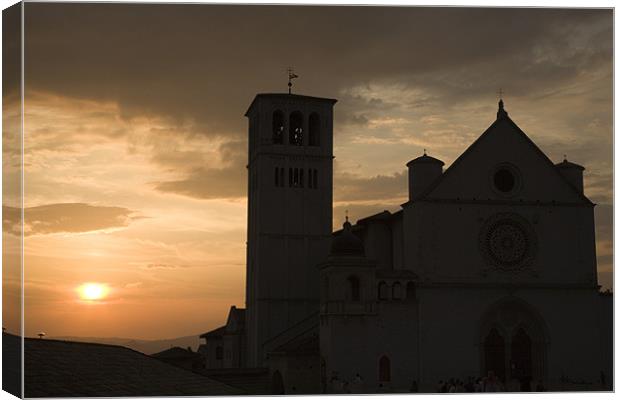 Basilica di San Francesco at sundown, Assisi Canvas Print by Ian Middleton