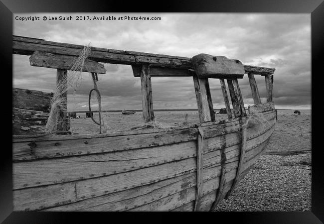 Abandoned boat at Dungeness Framed Print by Lee Sulsh