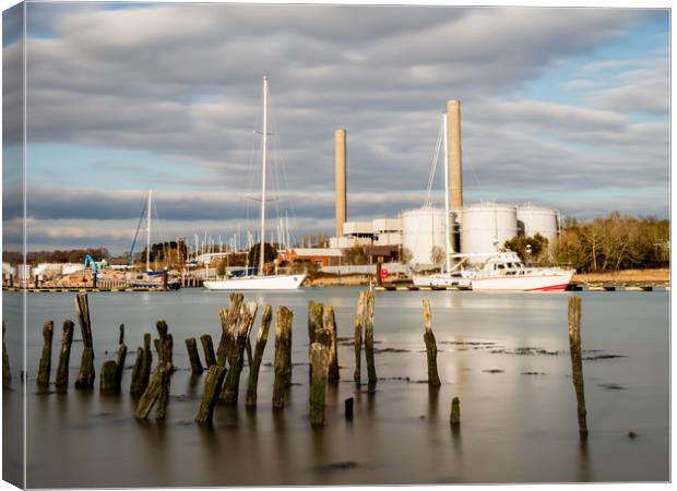 River Medina Isle Of Wight Canvas Print by Wight Landscapes
