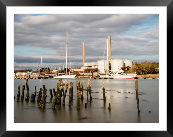 River Medina Isle Of Wight Framed Mounted Print by Wight Landscapes