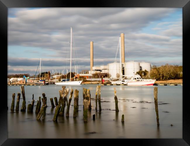 River Medina Isle Of Wight Framed Print by Wight Landscapes