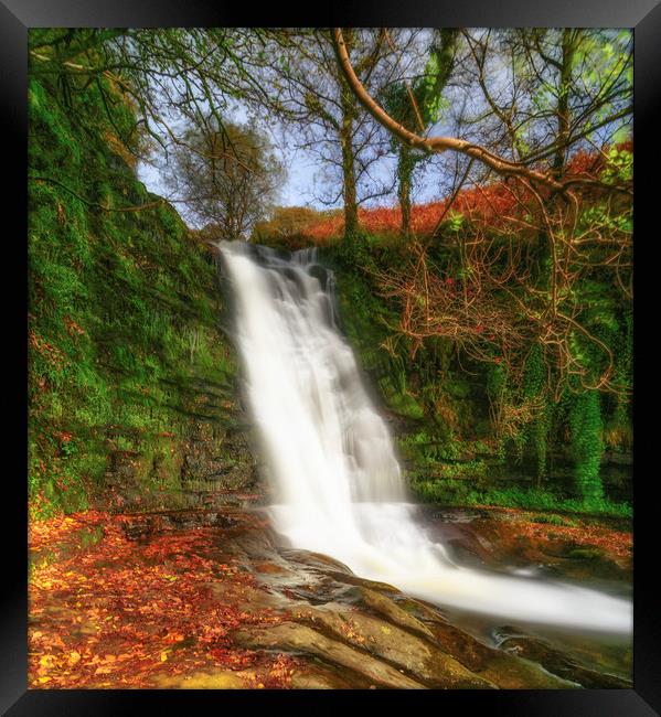 Blaen y Glyn Isaf Framed Print by Jaromir Ondra