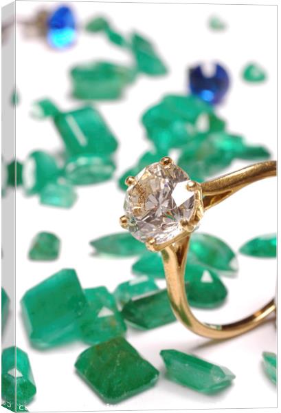 Diamond engagement ring Canvas Print by PhotoStock Israel