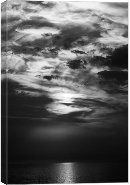 Moody dusk Canvas Print by Sean Wareing