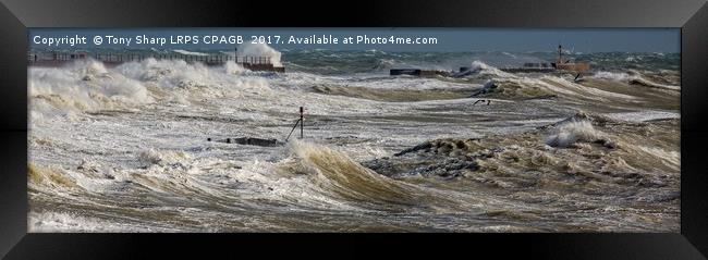 'STORM BRIAN' - 21 OCTOBER 2017 (HASTINGS COAST) Framed Print by Tony Sharp LRPS CPAGB