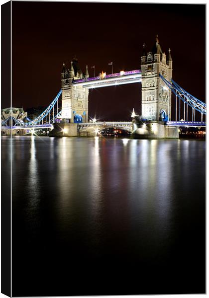 Tower Bridge at Night, London! Canvas Print by Toon Photography
