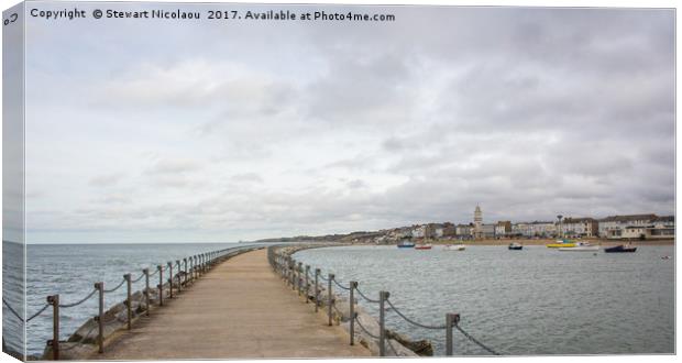 Herne Bay Sea Front & Breakwater Canvas Print by Stewart Nicolaou