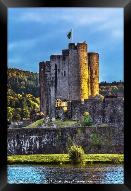 Towers Of Caerphilly Castle Gatehouse Framed Print by Ian Lewis