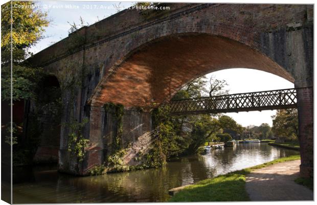 Bridge over the river Wey Canvas Print by Kevin White