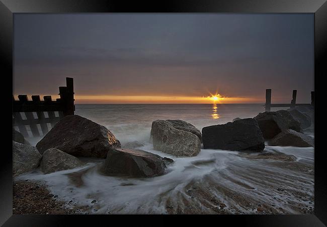 A New Day Dawning. Framed Print by Martin Appleby