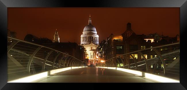 St Pauls Panorama Framed Print by peter tachauer
