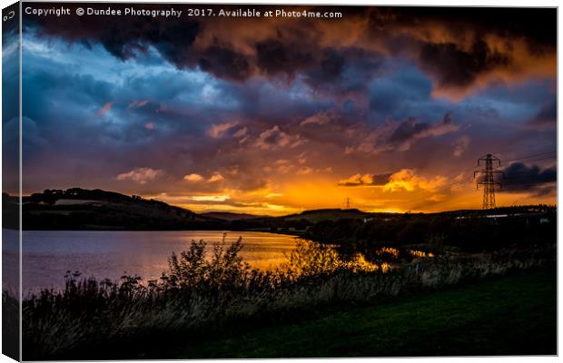 Dundee sunset at Piperdam Golf resort Canvas Print by Dundee Photography