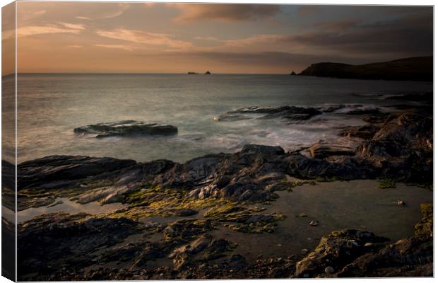 Golden hour at Booby's bay Cornwall Canvas Print by Eddie John