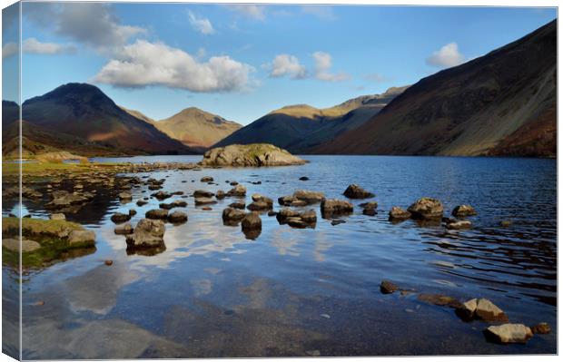 Wastwater  Canvas Print by Sarah Couzens