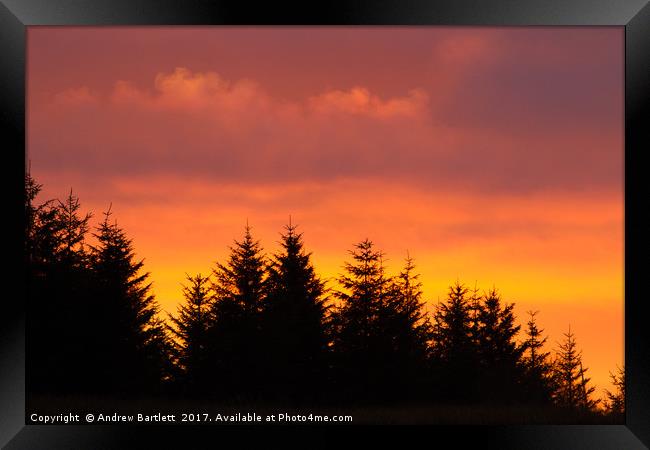 Rhigos Viewpoint, South Wales, UK, at sunset. Framed Print by Andrew Bartlett