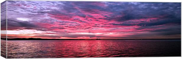 Pink beauty a coastal sunrise seascape. Australia. Canvas Print by Geoff Childs