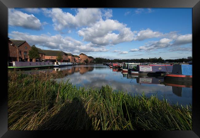 Barton Marina Narrow Boats Framed Print by rawshutterbug 