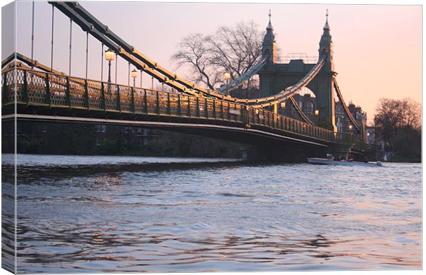 Hammersmith Bridge highest tide of year at sunset Canvas Print by Ian Small