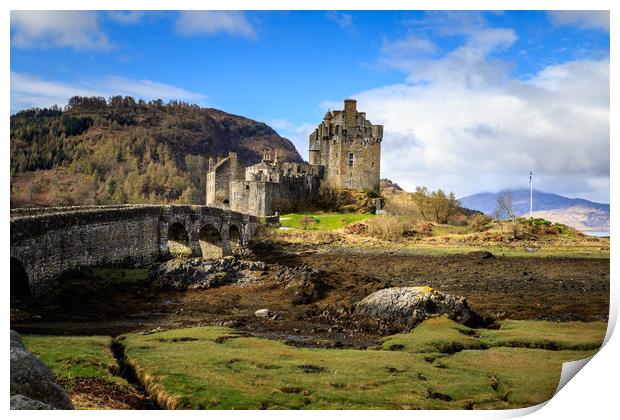 Eilean Donan Castle   Print by chris smith