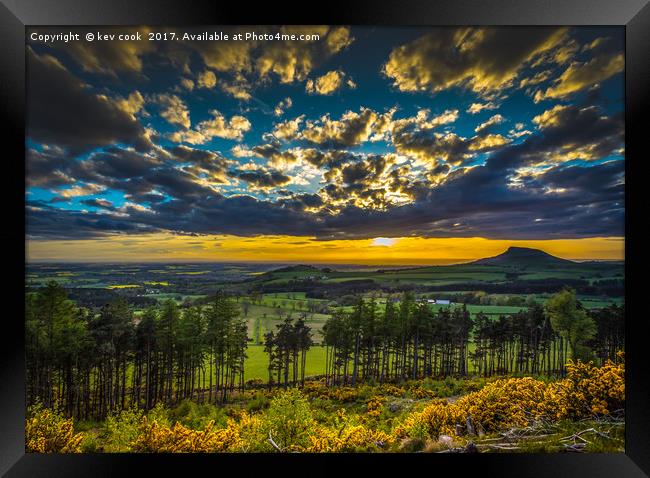 Sunset at Roseberry topping Framed Print by kevin cook