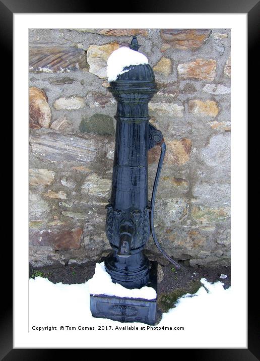 The old hand pump at Blackness Framed Mounted Print by Tom Gomez