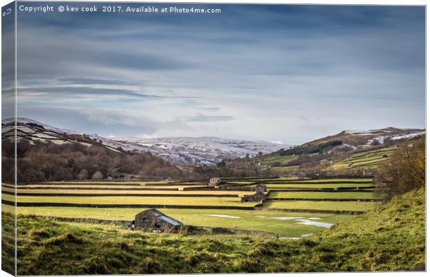 Gunnerside in the snow Canvas Print by kevin cook