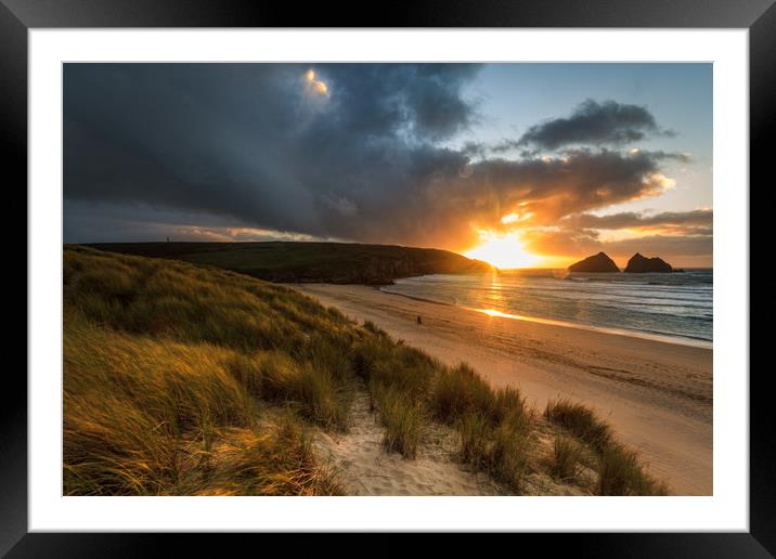 Holywell Bay Sunset     Framed Mounted Print by chris smith