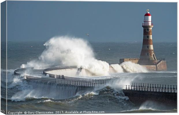 Stormy Waters at Roker Lighthouse Canvas Print by Gary Clarricoates