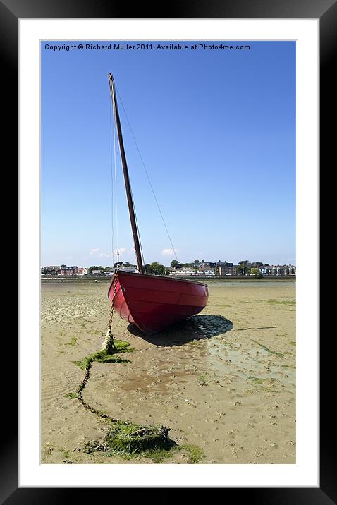 Beached Framed Mounted Print by Richard Muller