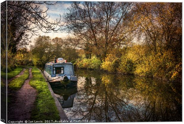 An Autumn Afternoon At Hungerford Canvas Print by Ian Lewis