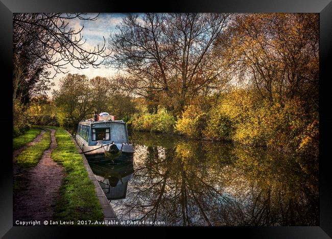 An Autumn Afternoon At Hungerford Framed Print by Ian Lewis