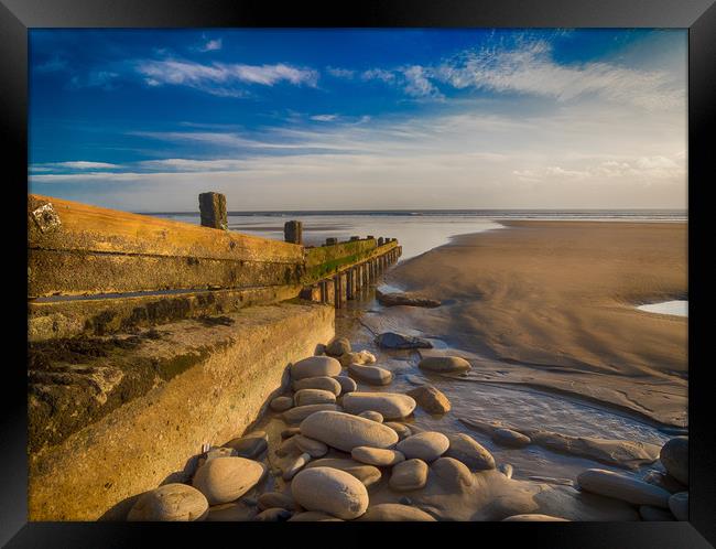 Amroth Beach, Pembrokeshire. Framed Print by Colin Allen