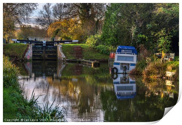 Autumn Colours At Hungerford Lock Print by Ian Lewis