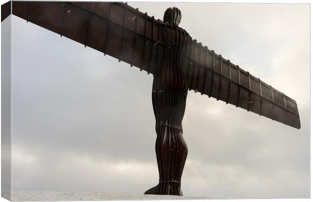 Angel of the North in the snow Canvas Print by David Graham