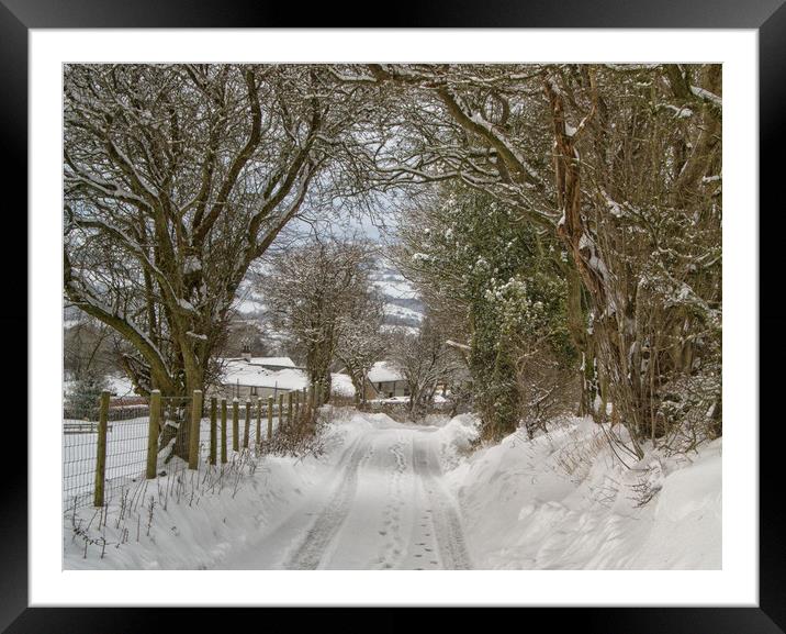 The long walk home Framed Mounted Print by Clive Ashton