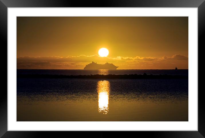 Fuerteventura sunrise  Framed Mounted Print by chris smith