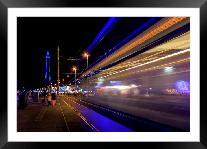 Blackpool at night Framed Mounted Print by chris smith