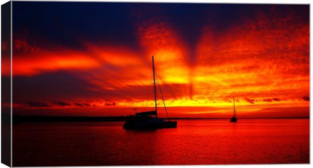 Crimson Ocean Sunbeams Australia. Canvas Print by Geoff Childs