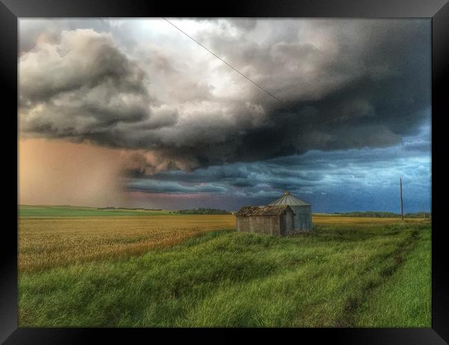Storm Approaching Framed Print by Scott Simpson