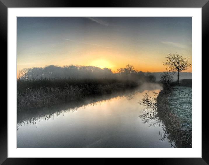Sunrise over The Ashby-de-la-Zouch Canal Framed Mounted Print by Scott Simpson